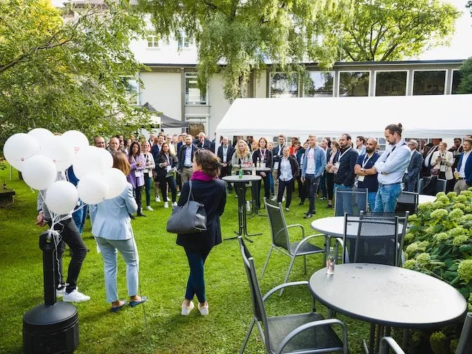Der Innenhof des Wirtschaftsministeriums Hannover beim Parlamentarischen Abend von startup.niedersachsen