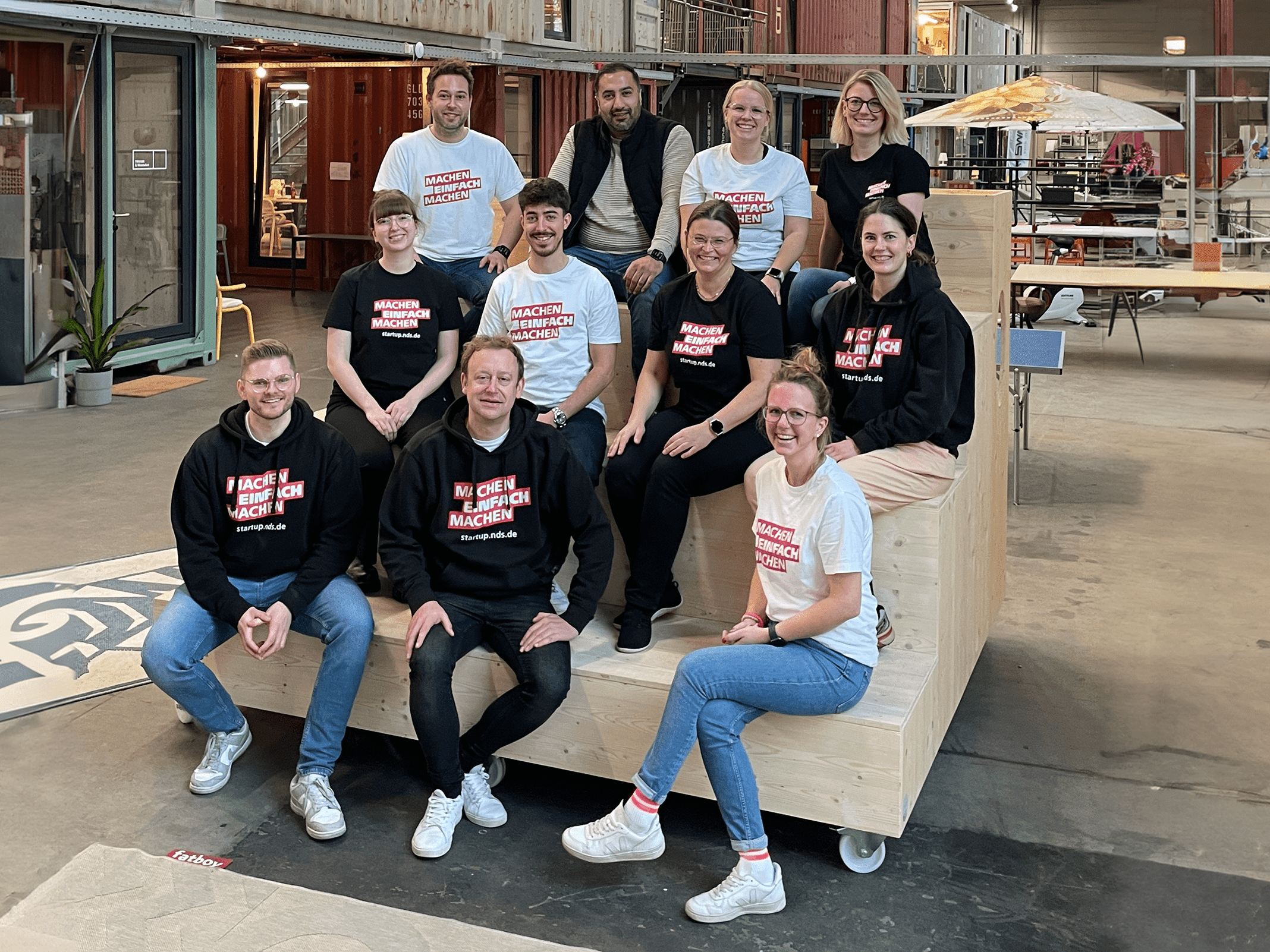 Foto des Teams von startup.niedersachsen im Hallig Hanken in Oldenburg.