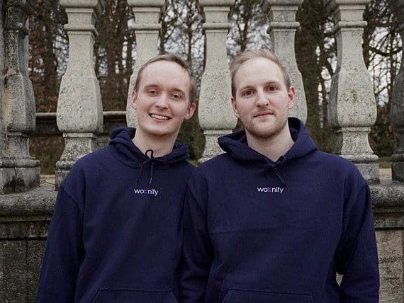 Die zwei Gründer von Wohnify